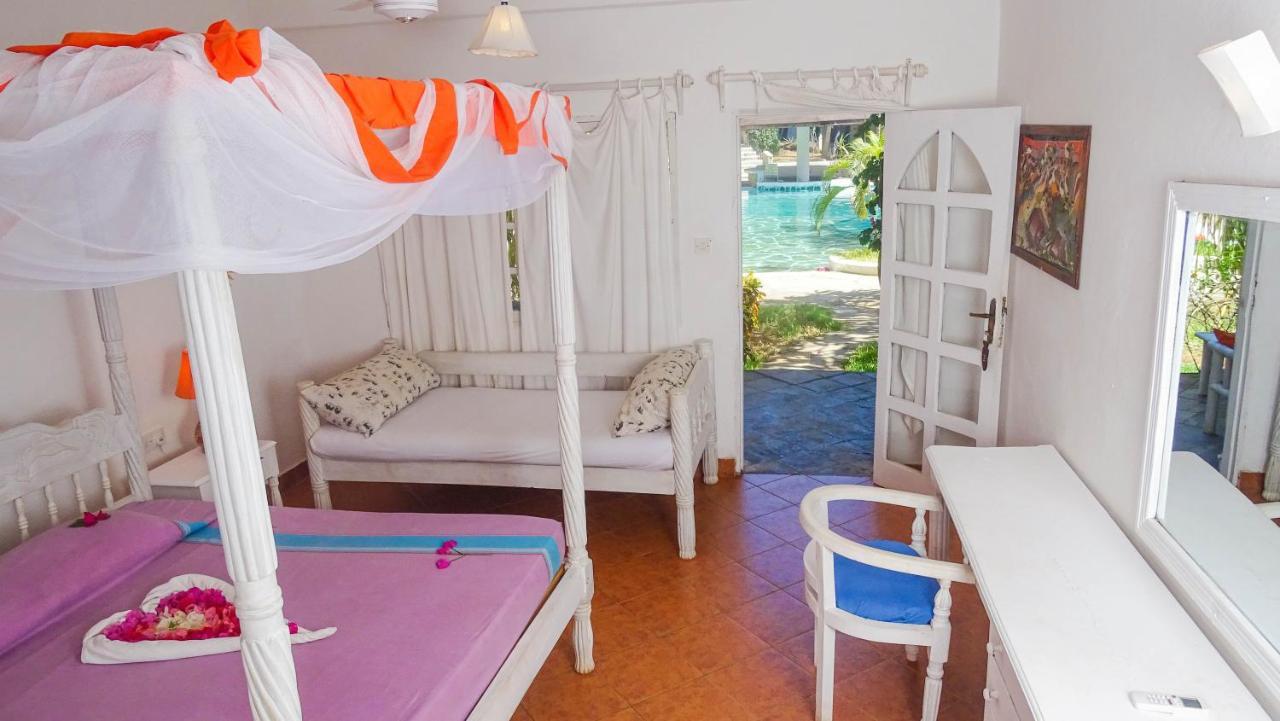 Lily Palm Resort Watamu Esterno foto