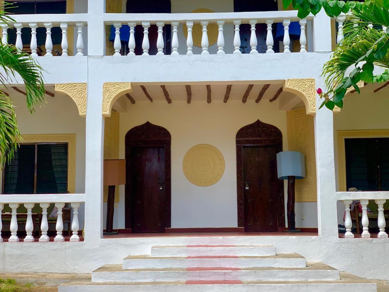Lily Palm Resort Watamu Esterno foto