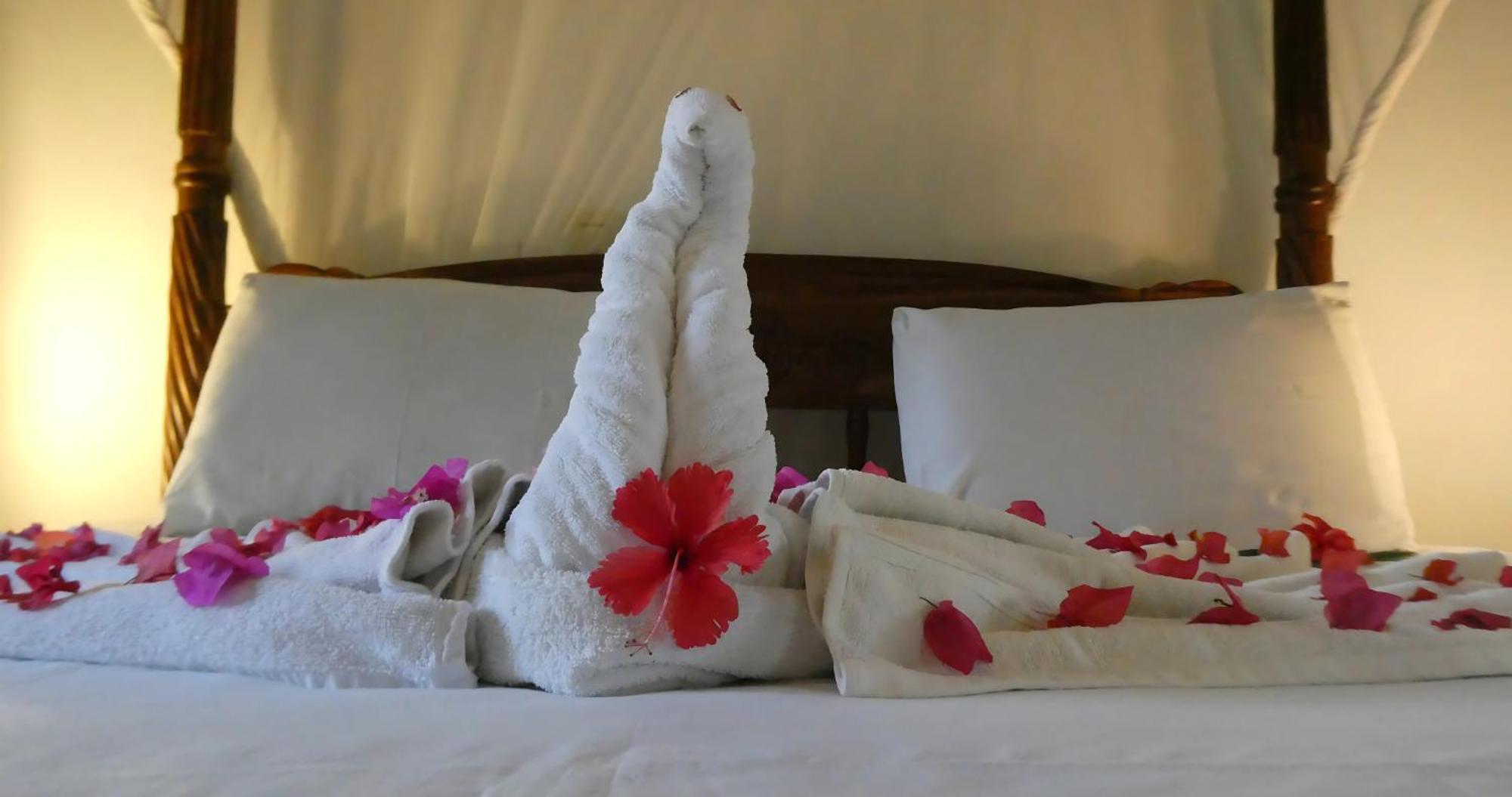 Lily Palm Resort Watamu Esterno foto