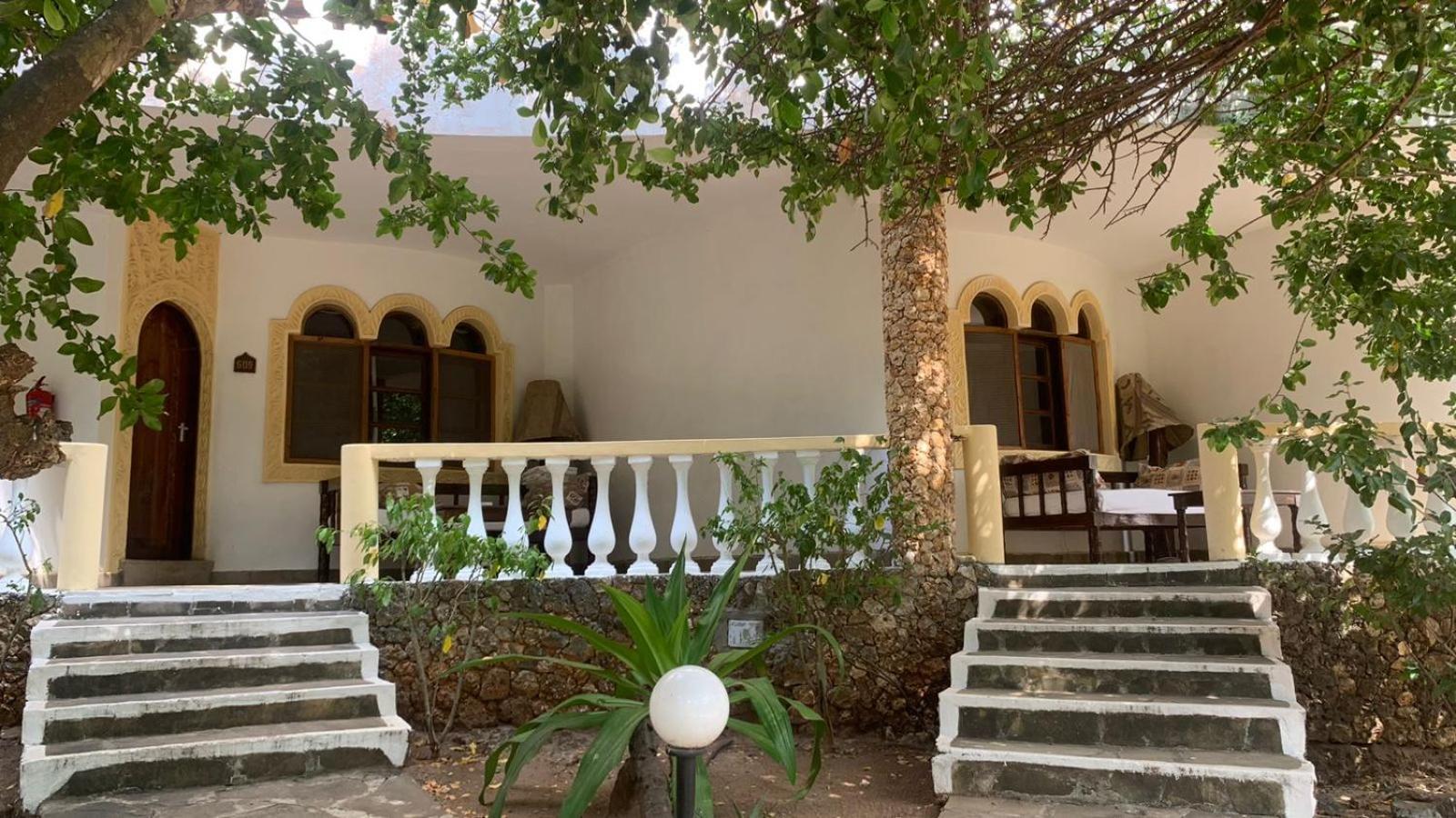 Lily Palm Resort Watamu Esterno foto
